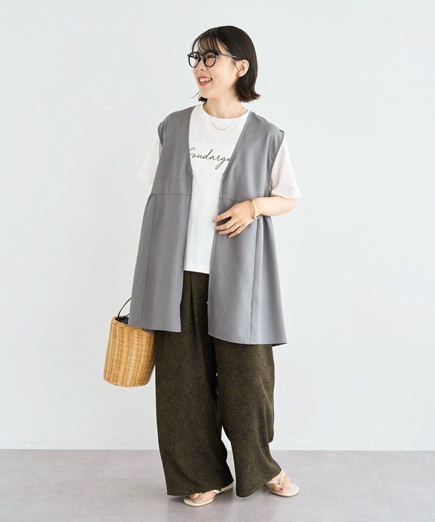 Green Parks フロッキー筆記体ロゴボックスＴシャツ Off White