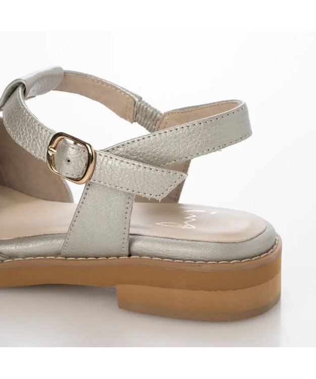 ing <ing>【WEB限定】【サスティナブル】グルカサンダル シルバー