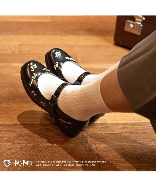 ing <ing>【ハリー・ポッターコラボレーション】刺繍モチーフメリージェーンパンプス ブラック