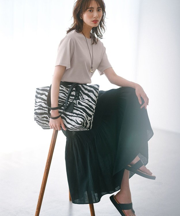 23区 S 【一部店舗限定/接触冷感】ベーシック IT TEE グレージュ系