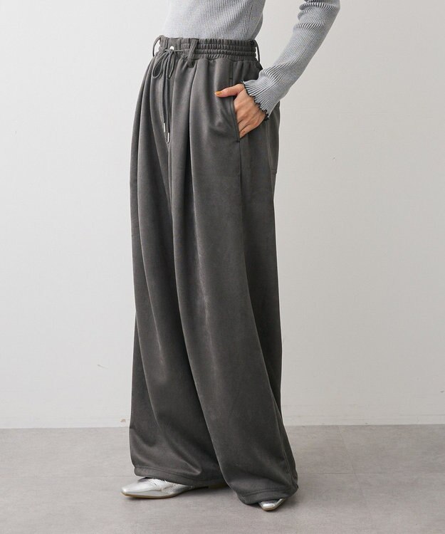 Green Parks ・ＳＵＧＡＲ　ＳＰＯＯＮ　スエードポンチカーブパン Charcoal Gray