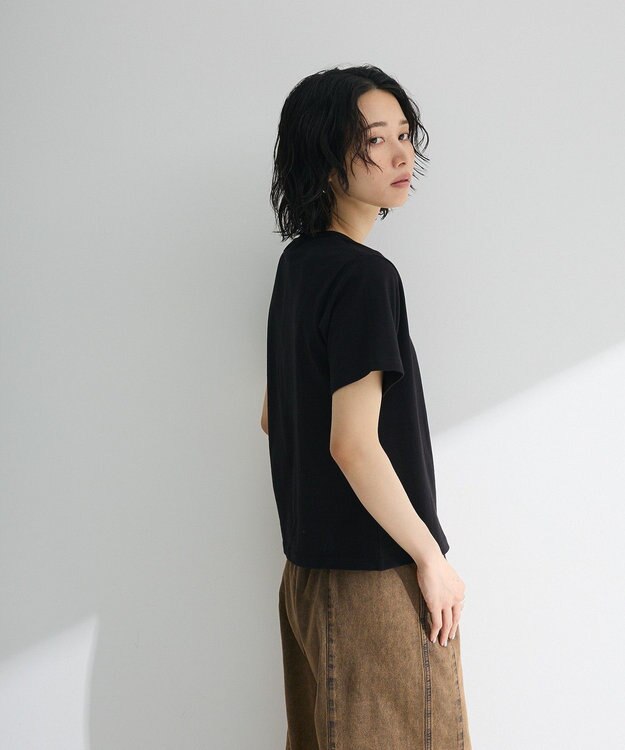 Green Parks ・ＤＯＵＢＬＥ　ＦＬＡＧＳ　ローズチェーン刺繍ＴＥＥ Black