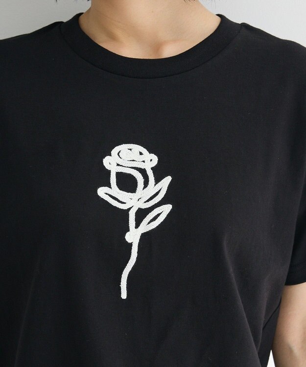 Green Parks ・ＤＯＵＢＬＥ　ＦＬＡＧＳ　ローズチェーン刺繍ＴＥＥ Black