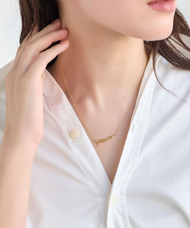 Phoebe ラッキーレターネックレス(パワー) ゴールド