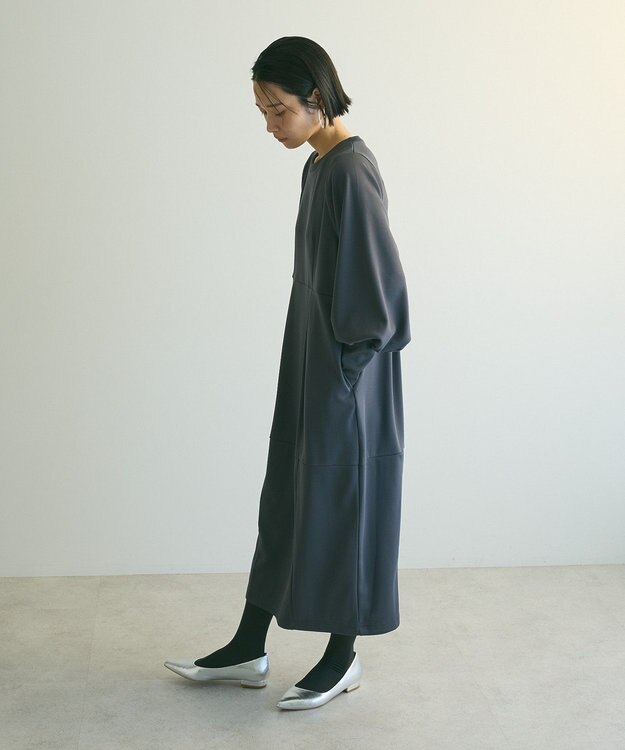 Green Parks ａ．ポンチ袖ボリュームワンピース Charcoal Gray