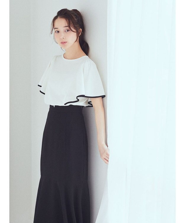 earth music&ecology パイピングフレアスリーブカットソー Off White