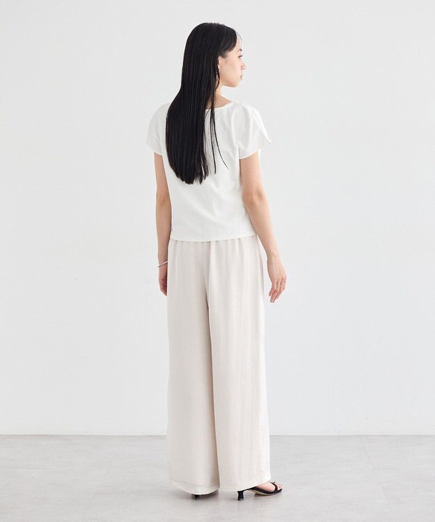 earth music&ecology フレンチスリーフドレーププルオーバー Off White