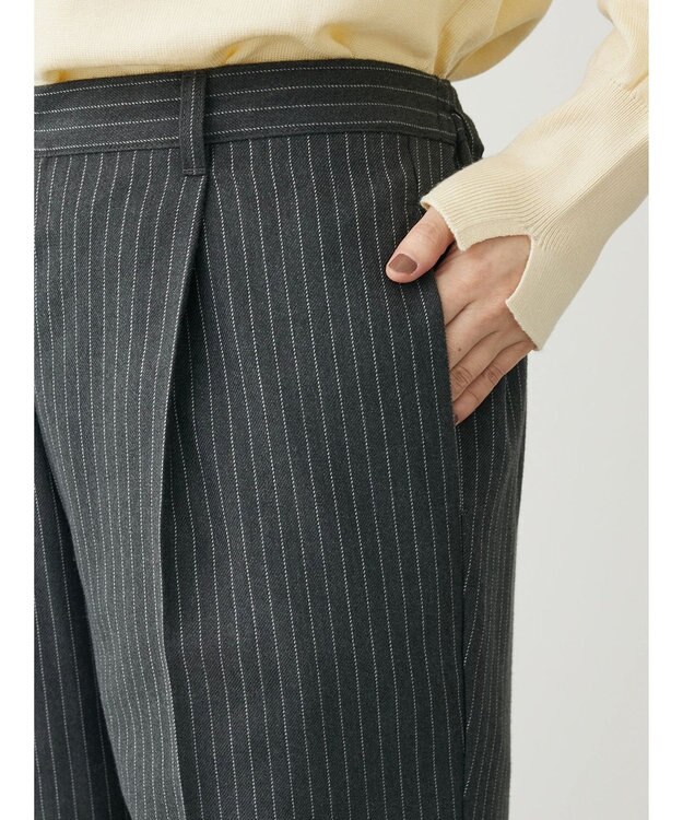 Green Parks 柄テーパードパンツ Stripe Gray