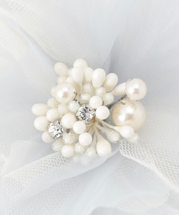 ANY SIS シャインフルール コサージュ ライトグレー