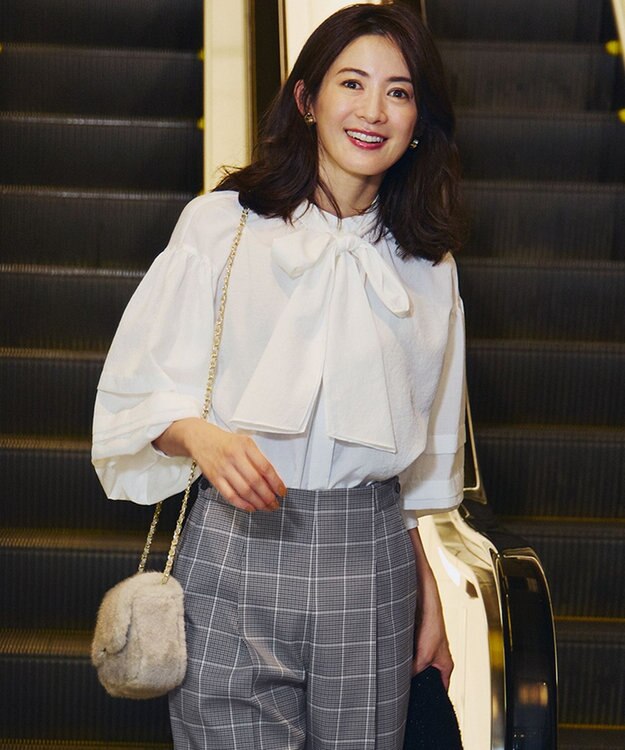 23区 S 【一部店舗限定/UVケア/接触冷感/撥水】ブライトタイプライター ボウタイ ブラウス ホワイト系