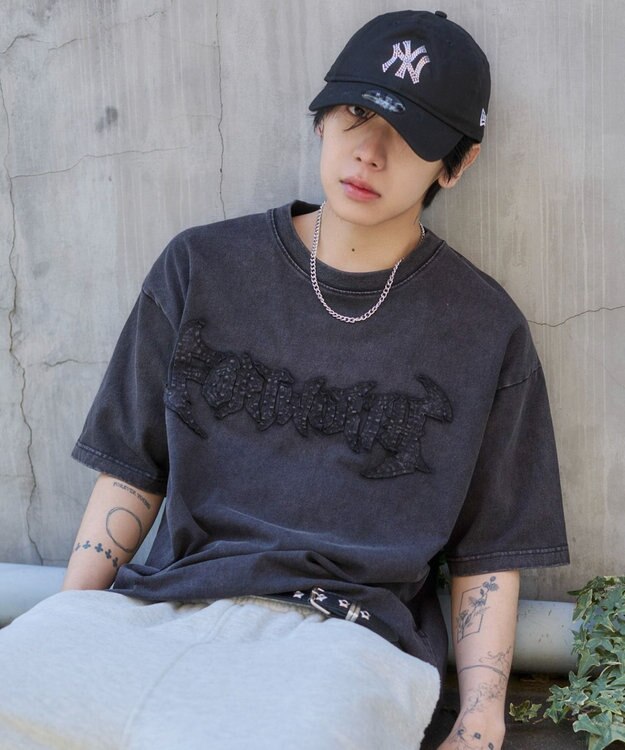 WEGO 【ユニセックス着用ITEM/MLサイズ展開】ブリーチダメージアップリケT（SS） ブラックその他