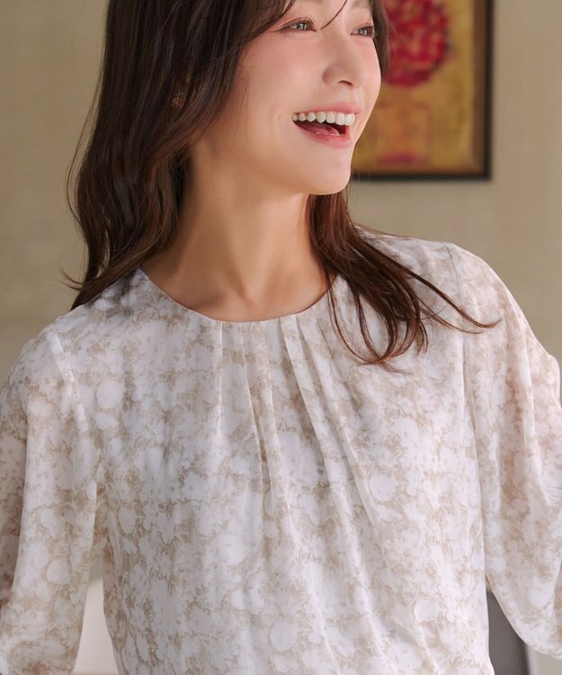 Tiaclasse L 水彩花柄シフォンブラウス ベージュ