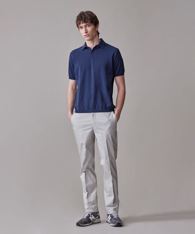 J.PRESS MEN 洗練されたデザインと機能性【ストレッチ】トリコチン ステムテーパード パンツ ライトグレー系