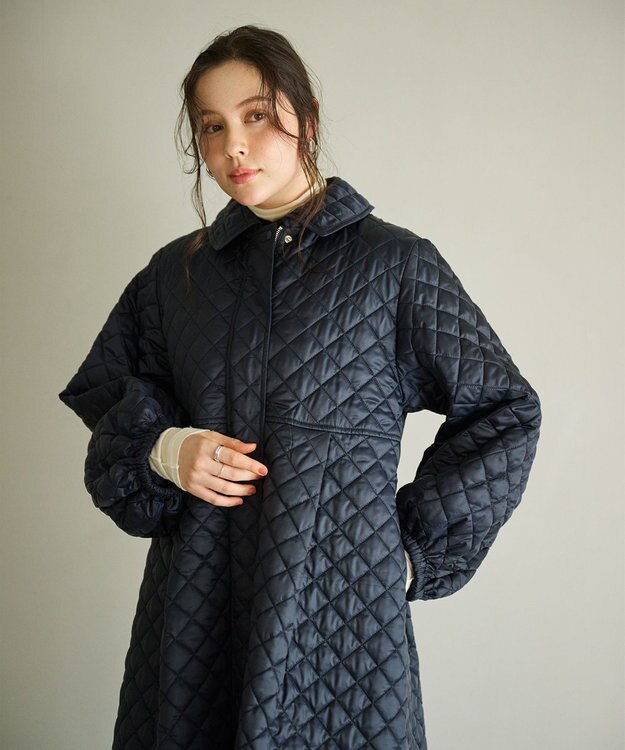 #Newans 【セレモニーにも】〈亀恭子さんコラボ〉キルティングロングコート ネイビー