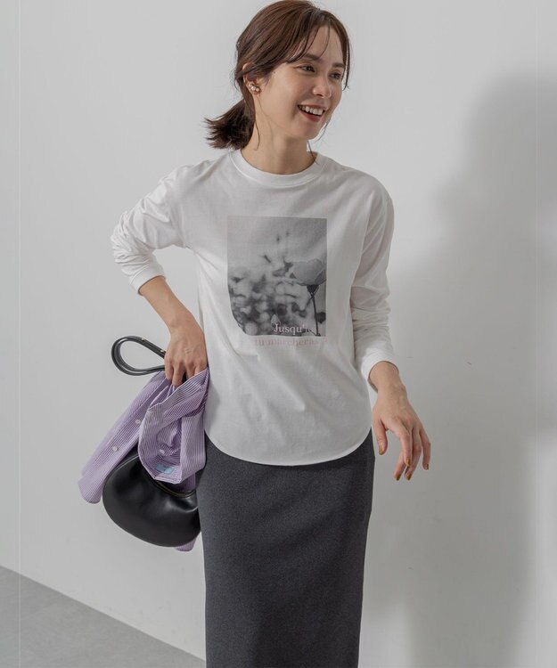 組曲 L 【加藤ローサさん着用】プリントロング Tシャツ フォトホワイト系9