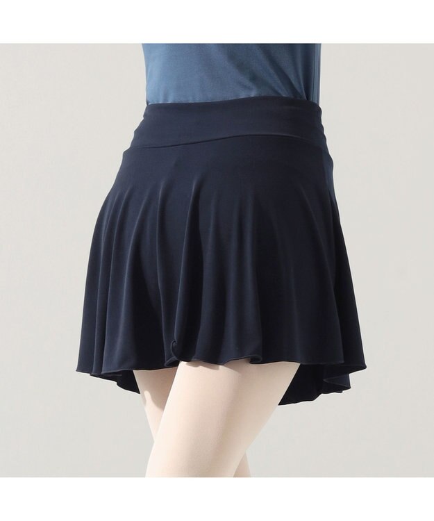 Chacott ショートスパッツ付スカート ネイビー