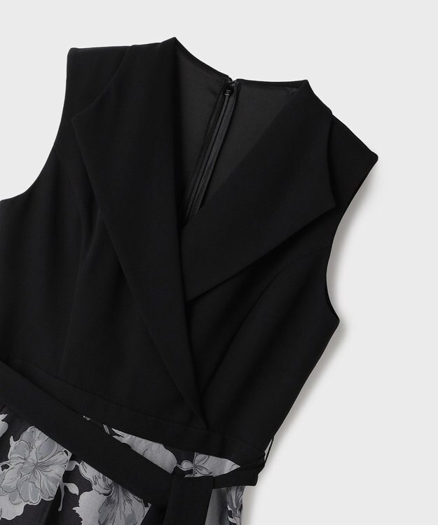 GRACE CONTINENTAL カシュクールフラワープリントワンピース ブラック