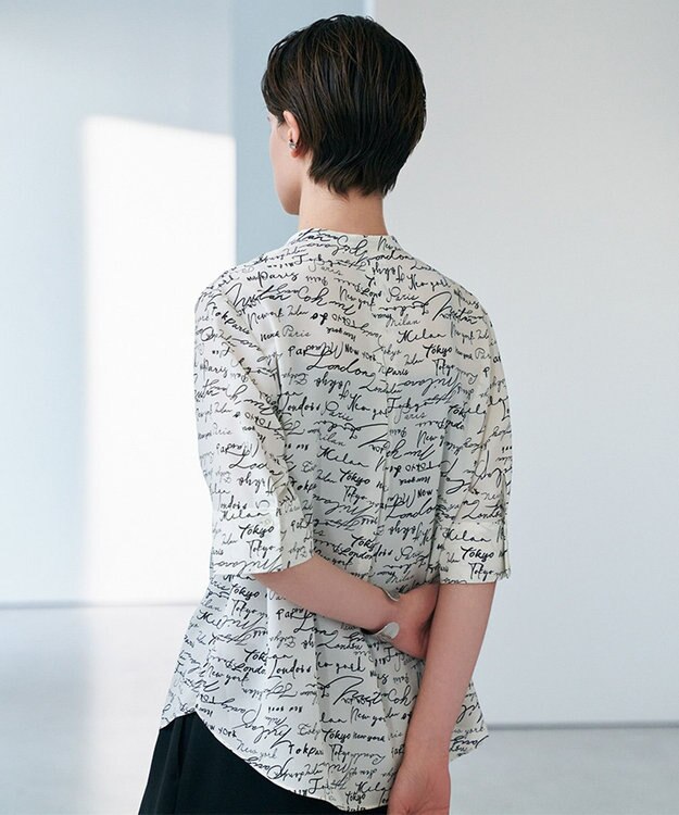 ICB 【30th ANNIVERSARY】5cityプリント バンドカラーブラウス オフホワイト×ブラック