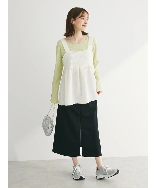 Green Parks フロントＺＩＰセミフレアスカート Black