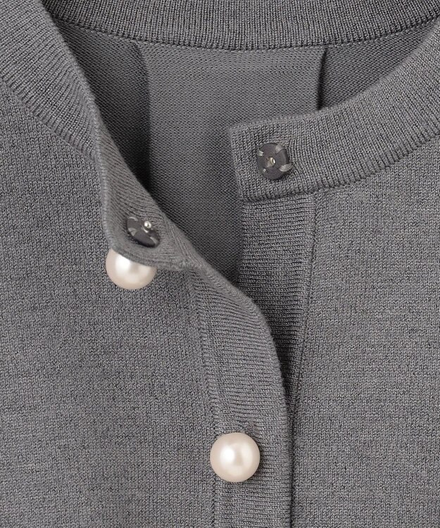 組曲 L 【WEB限定色あり】ELENA パールボタン ニットジャケット 【WEB限定】チャコールグレー系9