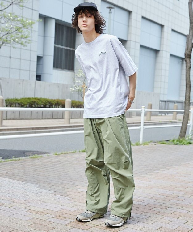 WEGO 【ユニセックス着用ITEM/綿100%/SMLサイズ展開】リラックスフィットワンポイントT（S） グレー