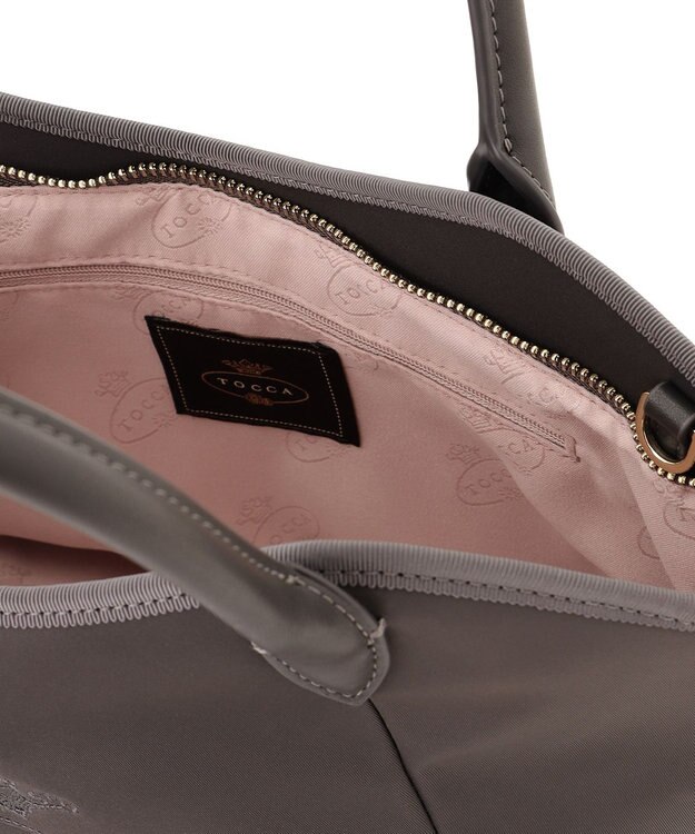 TOCCA TOUCH OF CRESTA NYLON TOTE ナイロントートバッグ【星風まどかさん着用】 ライトグレー系