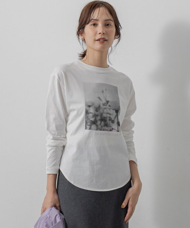 組曲 L 【加藤ローサさん着用】プリントロング Tシャツ フォトホワイト系9