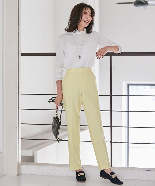 23区 【CLASSY.1月号掲載】ウールミルドストレッチ テーパードパンツ イエロー