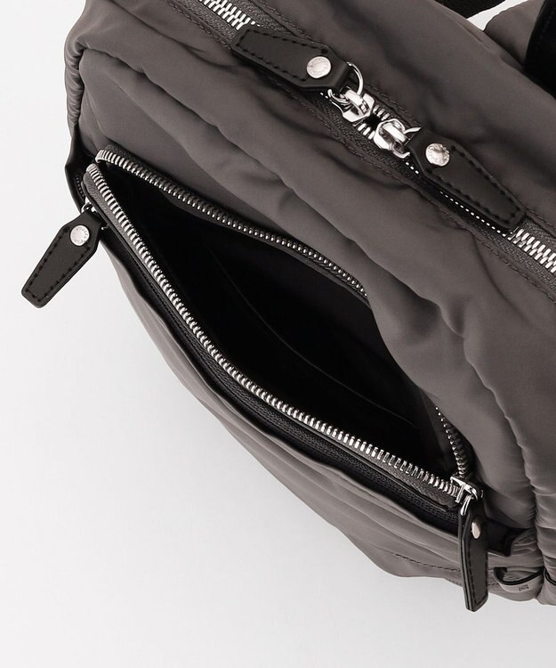 Y'SACCS ポリエステルツイル リュックサック ダークグレー