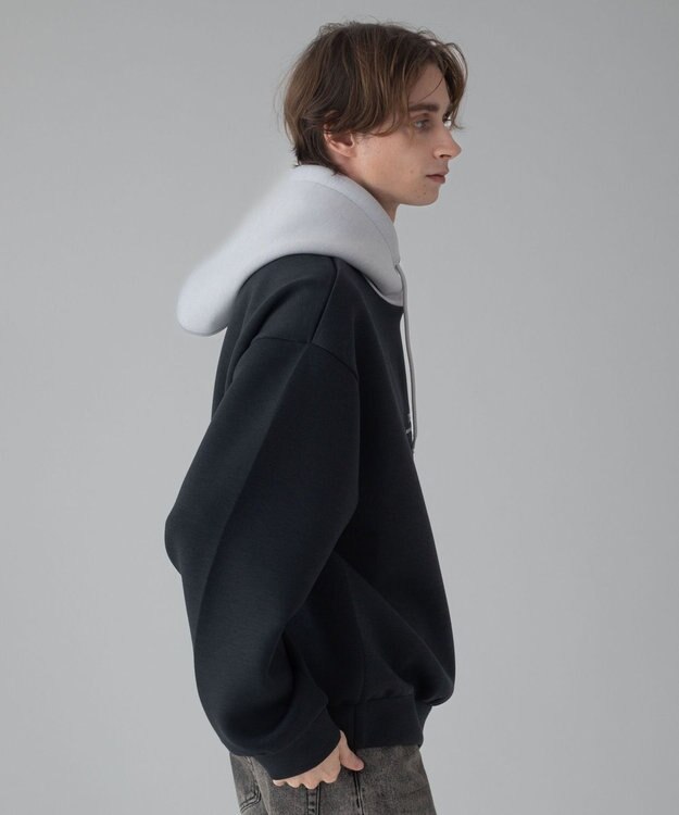 WEGO 【ユニセックス着用ITEM/MLサイズ展開】ワンポイントバイカラープルパーカー ブラック中濃色