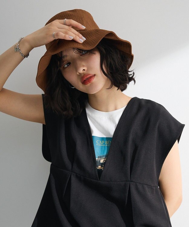 Green Parks ・エンボスギャザーハット Brown