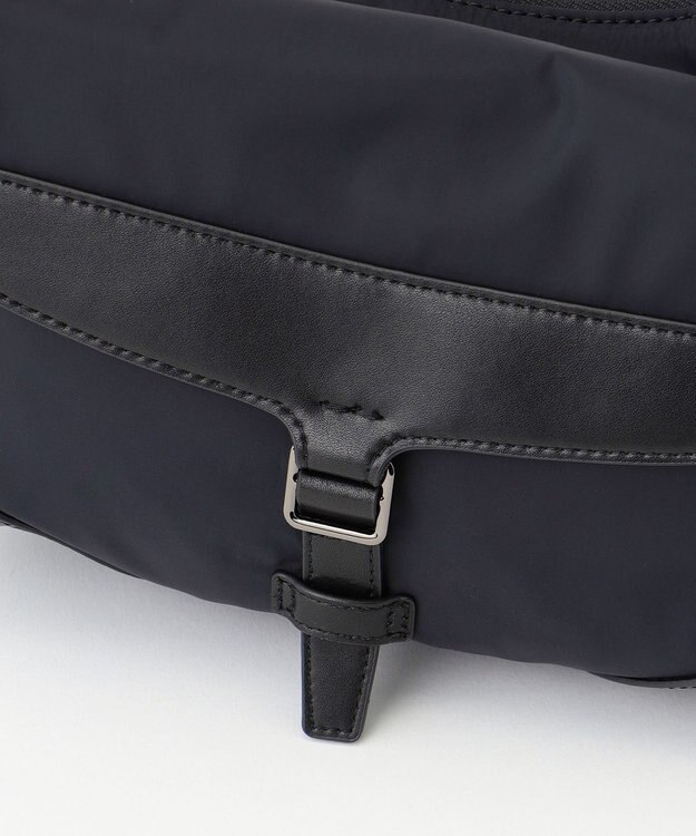 Y'SACCS ミリタリーフラップミニショルダー ブラック