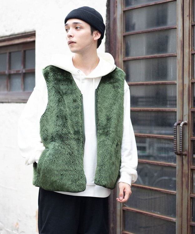 WEGO フェイクファーBIGベスト カーキ