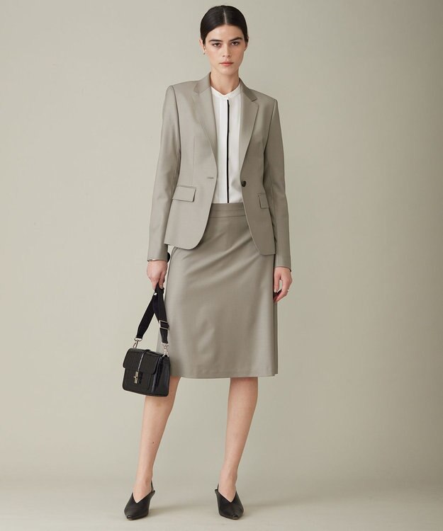 ICB 【WEB限定カラーあり・速乾・洗える】BackSatinAmunzen バンドカラーブラウス オフホワイト系