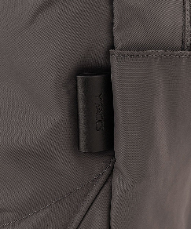 Y'SACCS ポリエステルツイル リュックサック ダークグレー