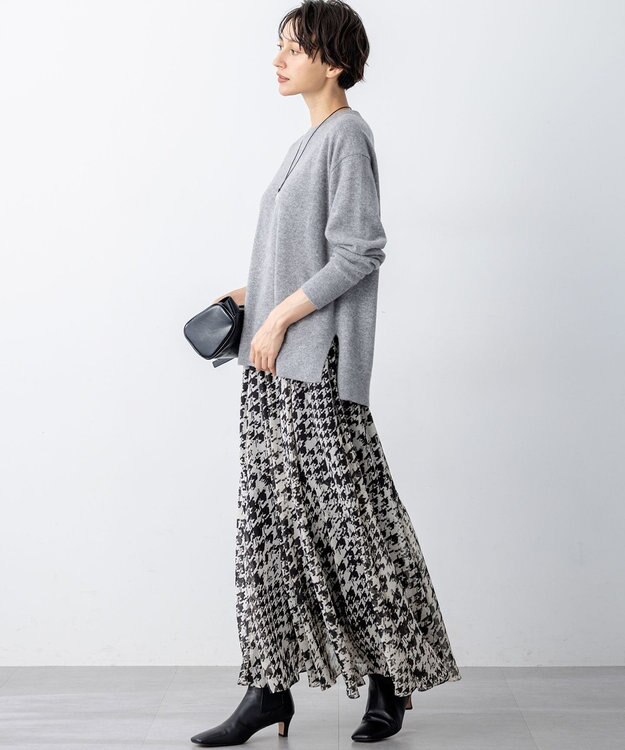 23区 S 【見上愛さん着用/Oggi・STORY掲載】ピュアカシミヤ クルーネック ニット ライトグレー系