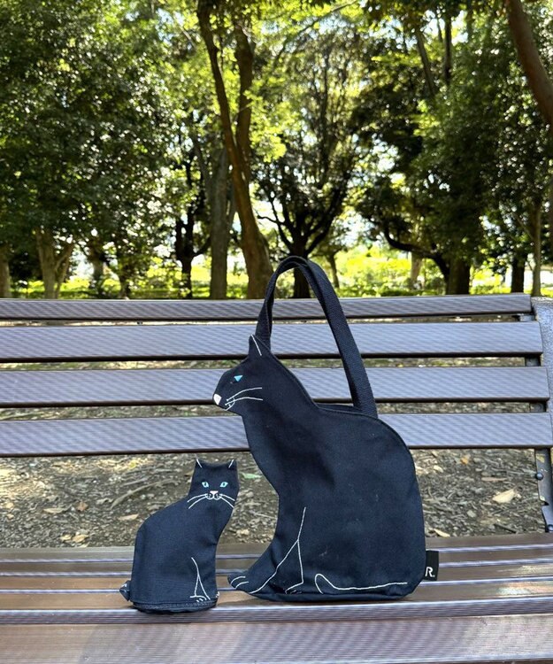 ROOTOTE 1117【ネコポーチ】EU.ウイズルー.オスワリネコ-A 03：クロ