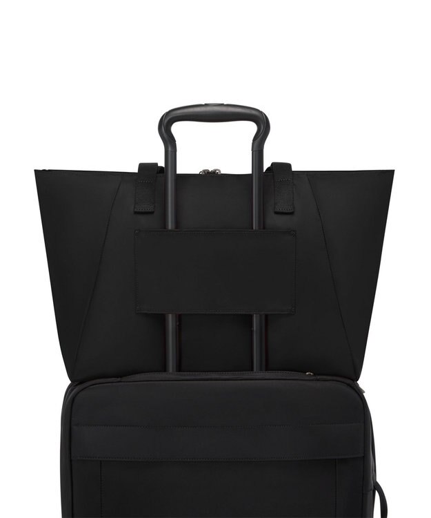 TUMI VOYAGEUR ジャスト・イン・ケース・ミディアム・トート ブラック/ガンメタル