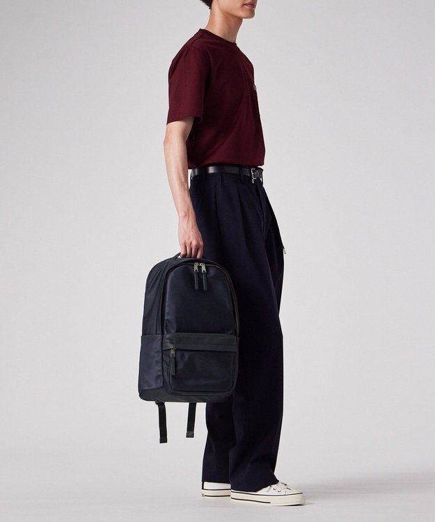 Paul Smith ナイロンブライトストライプトリム SS25 リュック ネイビー