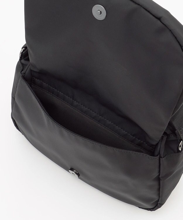 Y'SACCS 【Y’SACCS vous et】フロントファスナーショルダー ブラック