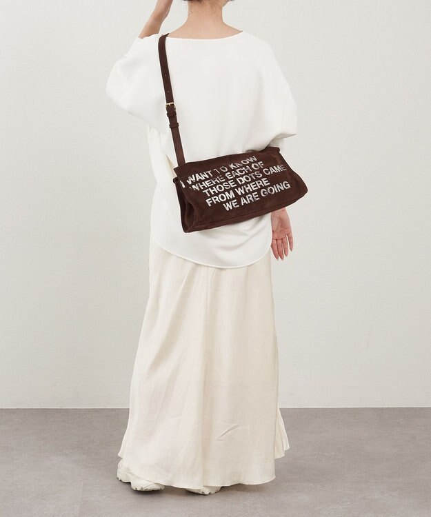 russet ステンシルデザインスエード横長ショルダーバッグ(CE-1640) D.Brown