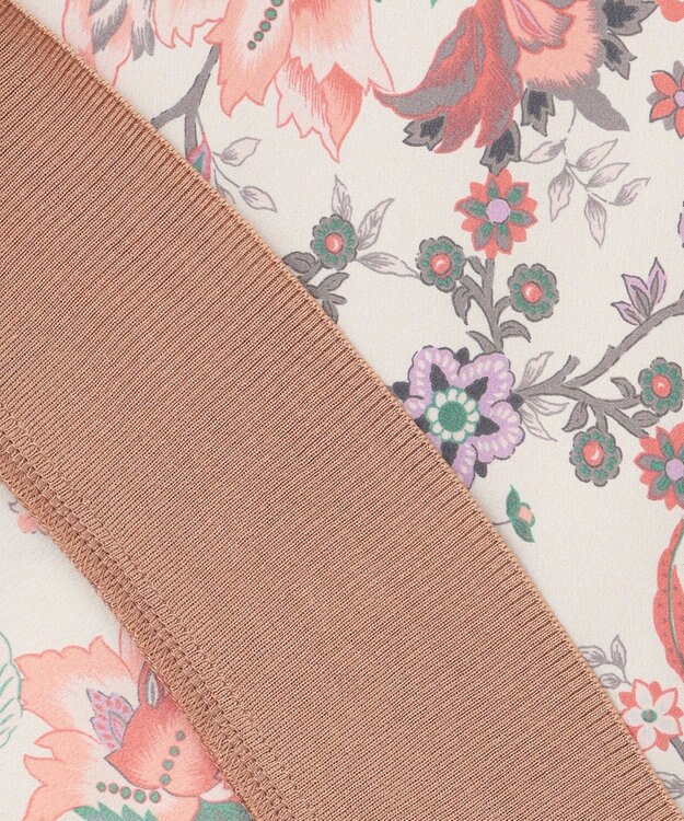 自由区 L 【アンサンブル対応・洗える】マラケシュフラワープリント半袖 ニットプルオーバー マルチ