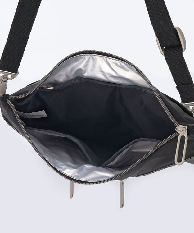 LeSportsac POUCH CROSSBODY/ブラックC ブラックC