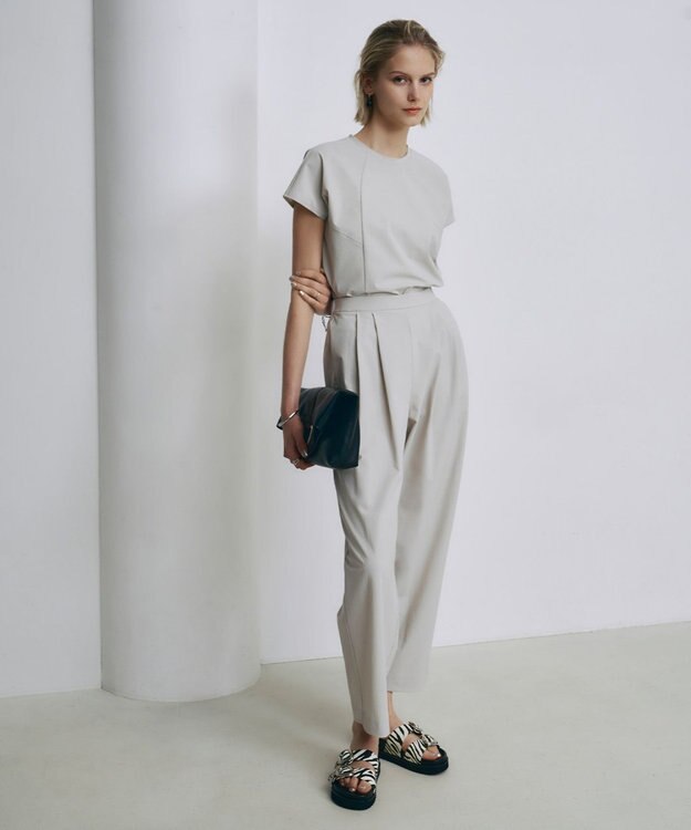 ICB L 【接触冷感・UVカット・防シワ・洗える】 アトラストリコット テーパードパンツ トープ系