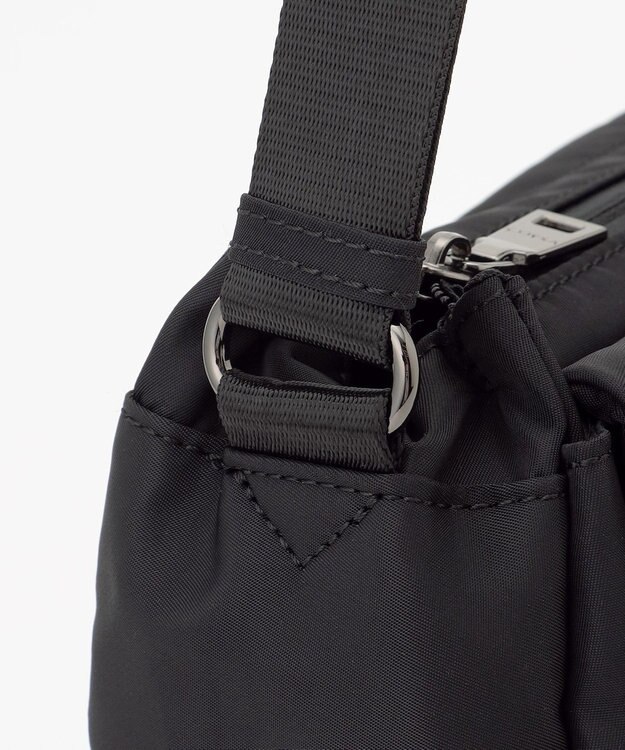 Y'SACCS 【Y’SACCS vous et】フロントファスナーショルダー ブラック