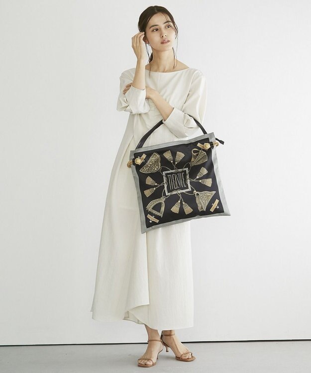 TOPKAPI 【TREASURE TOPKAPI】【アーカイブ】マイルドサテン スカーフ パネル柄 トートバッグ 2023 チャコールグレー