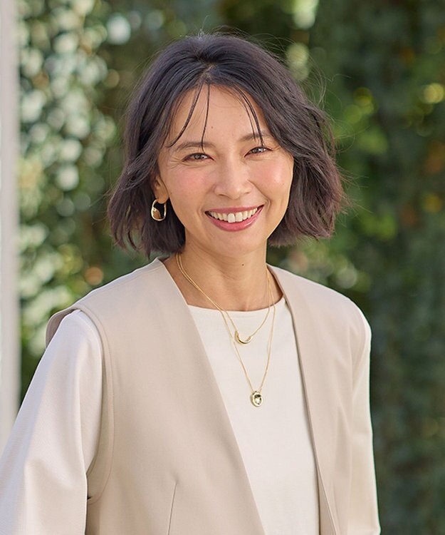 ANY モチーフレイヤード風ネックレス ゴールド系