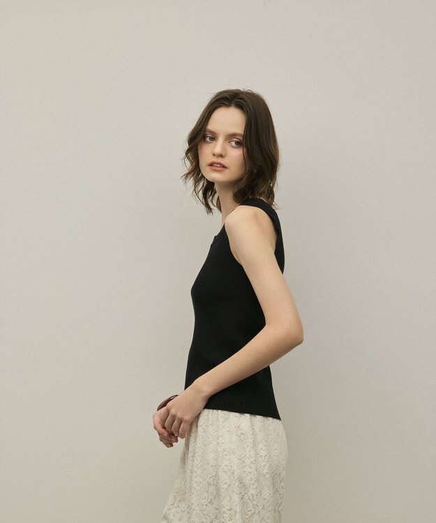 GRACE CONTINENTAL リブニットタンクトップ ブラック