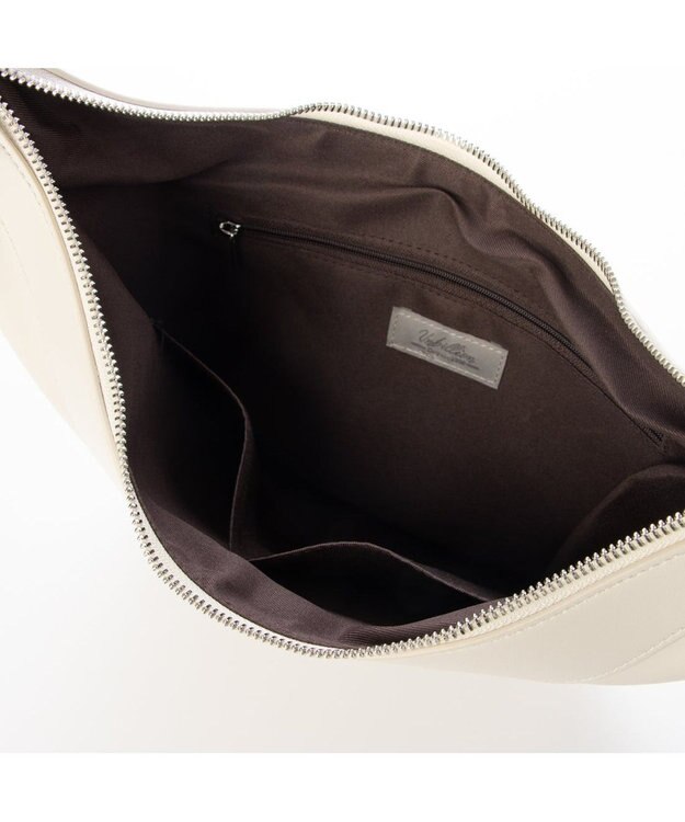 UNBILLION カシュカシュ cachecache / ハーフムーンコードハンドルショルダー アイボリー