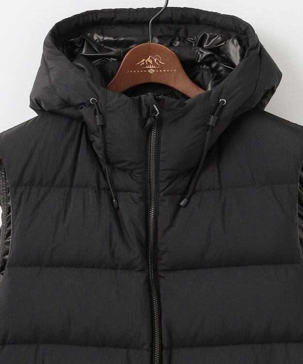 JOSEPH ABBOUD MOUNTAIN 【サステナブル/軽量/8ポケット/JAPANファブリック】ライトナイロンワッシャー アウトドアダウンベスト ブラック系